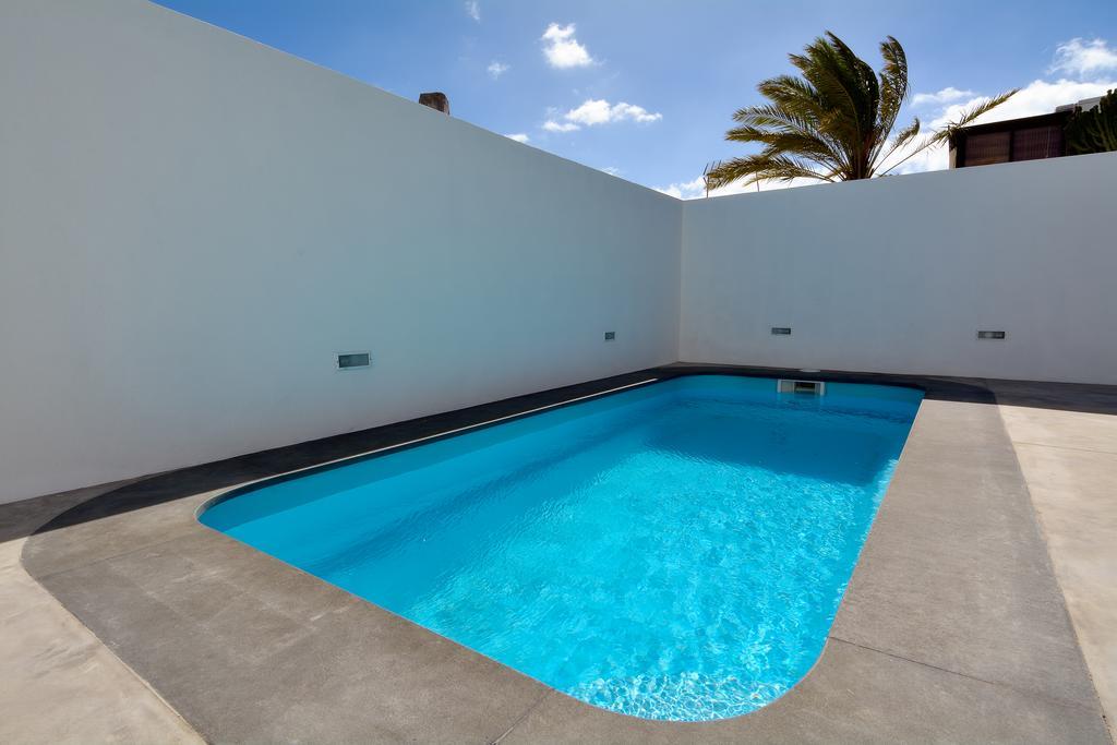 Villa Sunrise Private Pool Puerto Del Carmen By Pvl ภายนอก รูปภาพ